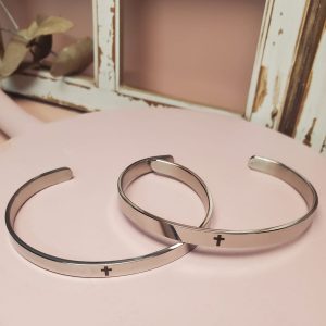 Pulsera Abierta "Grabada"