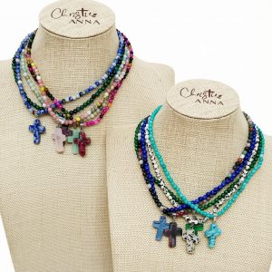 Crucifíjos "Piedras colores"